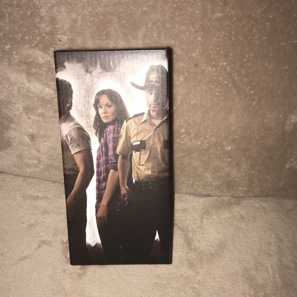 The Walking Dead official Supply Drop Classic Character Tumbler New - Picture 4 of 6